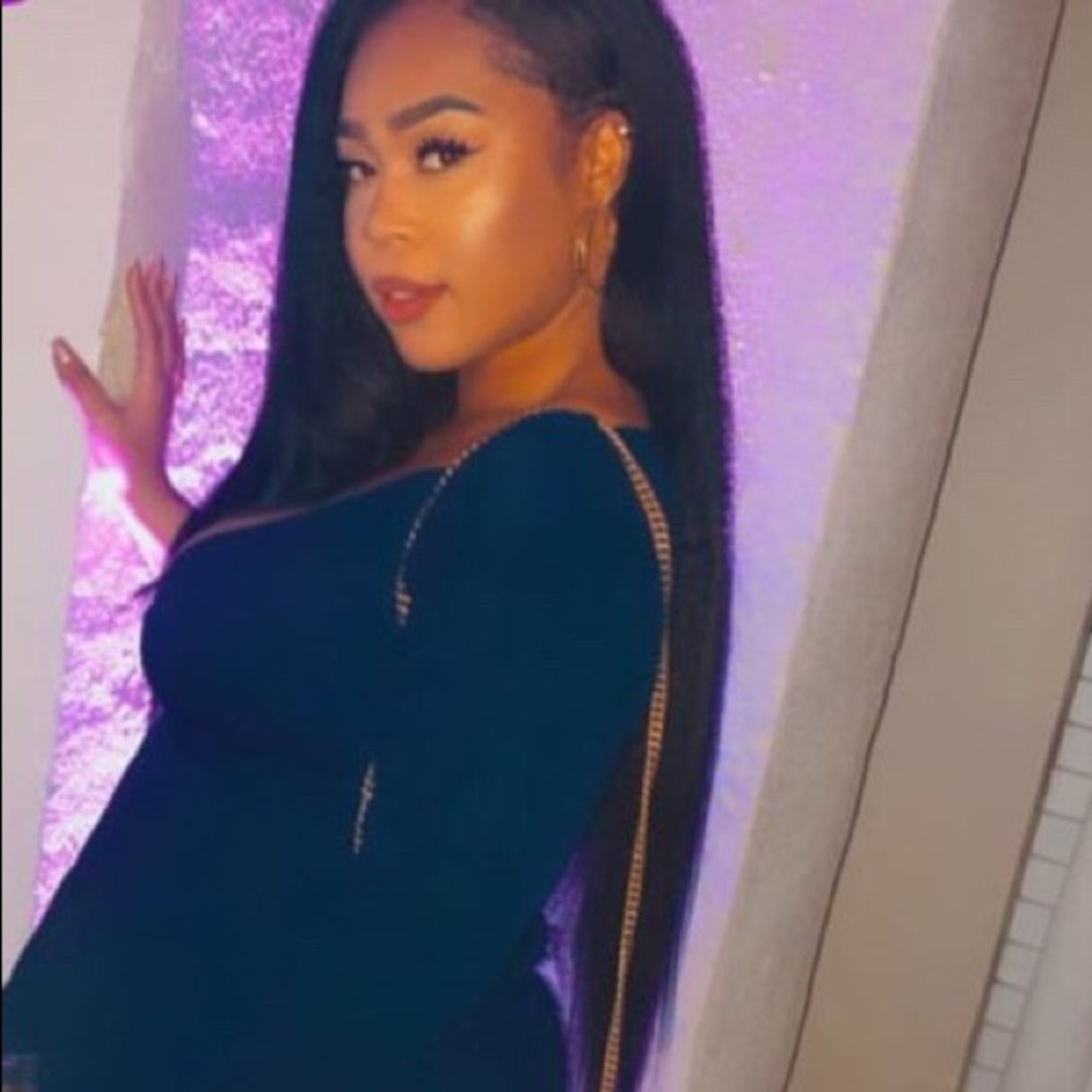 Meet your Posher, Jasmine